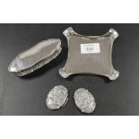 A HALLMARKED SILVER ASHTRAY TOGETHER WITH A HALLMARKED SILVER TOPPED TRINKET AND A WHITE METAL
