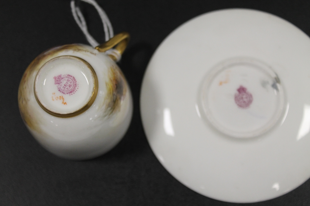ROYAL WORCESTER 'HIGHLAND CATTLE' CABINET CUP AND SAUCER - SIGNED H. STINTON C1911 - Image 3 of 3