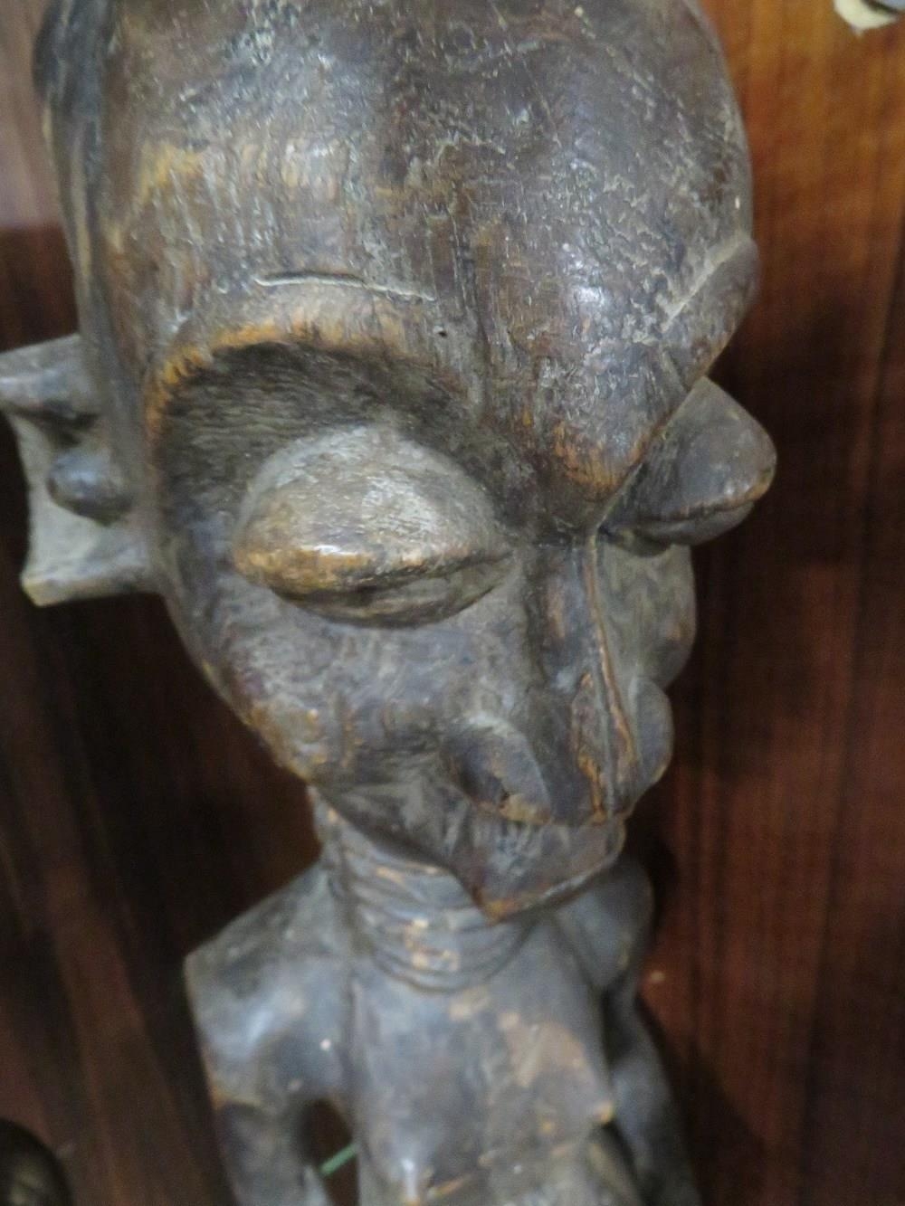 A large African tribal art Congo Bene Lualua male standing figure, a Congo Tabwa figure and Nigerian - Image 3 of 4