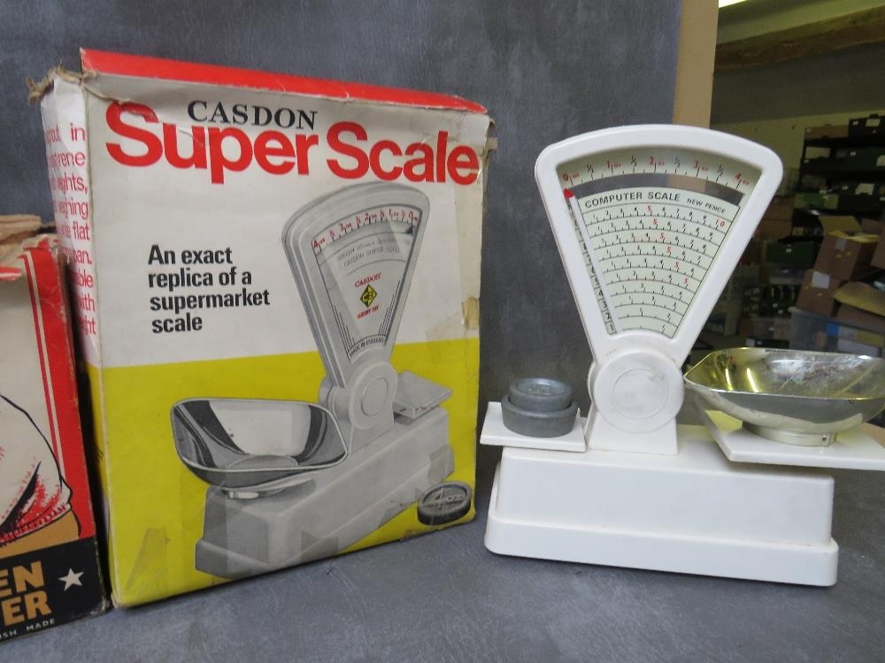 A BOXED CASOON SUPER SCALES, plus a boxed Codeg cash register, boxes A/F - Image 3 of 3