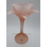 Vase, roséfarben, Etikett "Stelvia, Italie", ca. H-26cm.