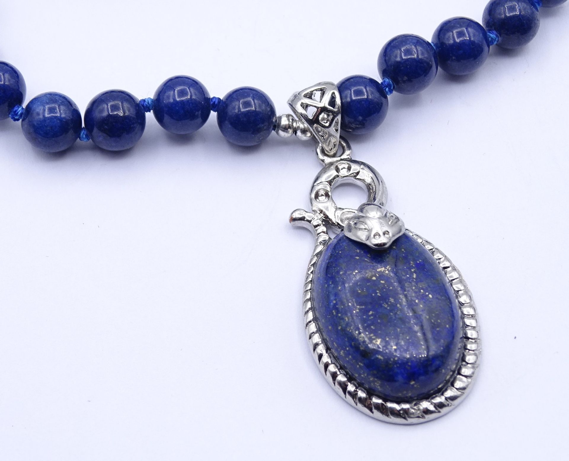 Lapislazuli Halskette und Ohrringe, Kette L. 60cm, zus. 72,4g. - Image 3 of 5