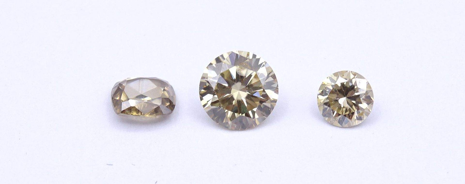 3x  Moissanite, zus. 1,9ct. - Bild 2 aus 3