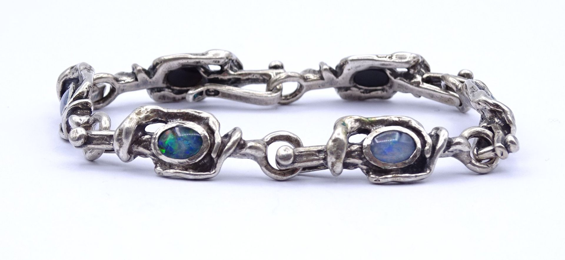 Armband mit 6 Opale, Silber 835/000, L. 19cm, 26g.
