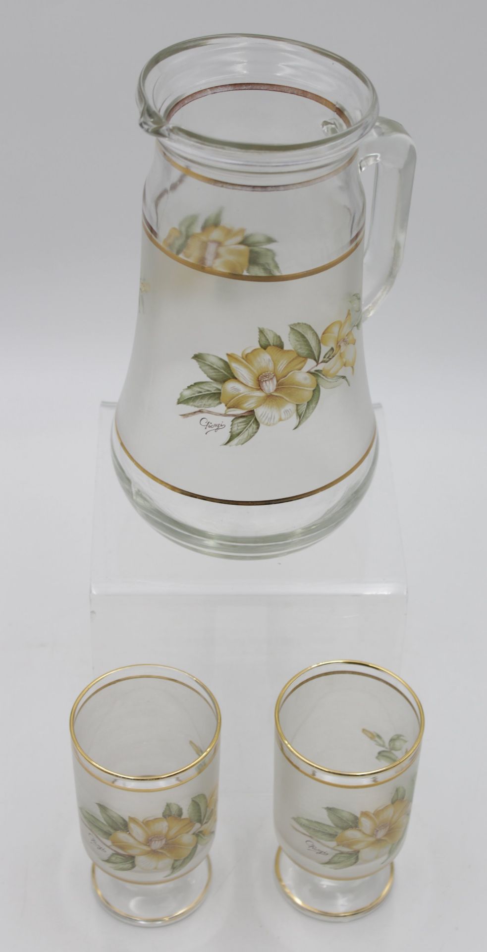 Wasserkrug mit 2 Gläsern, florales Dekor, signiert, Krug H-22cm Gläser H-12,2cm. - Bild 4 aus 4