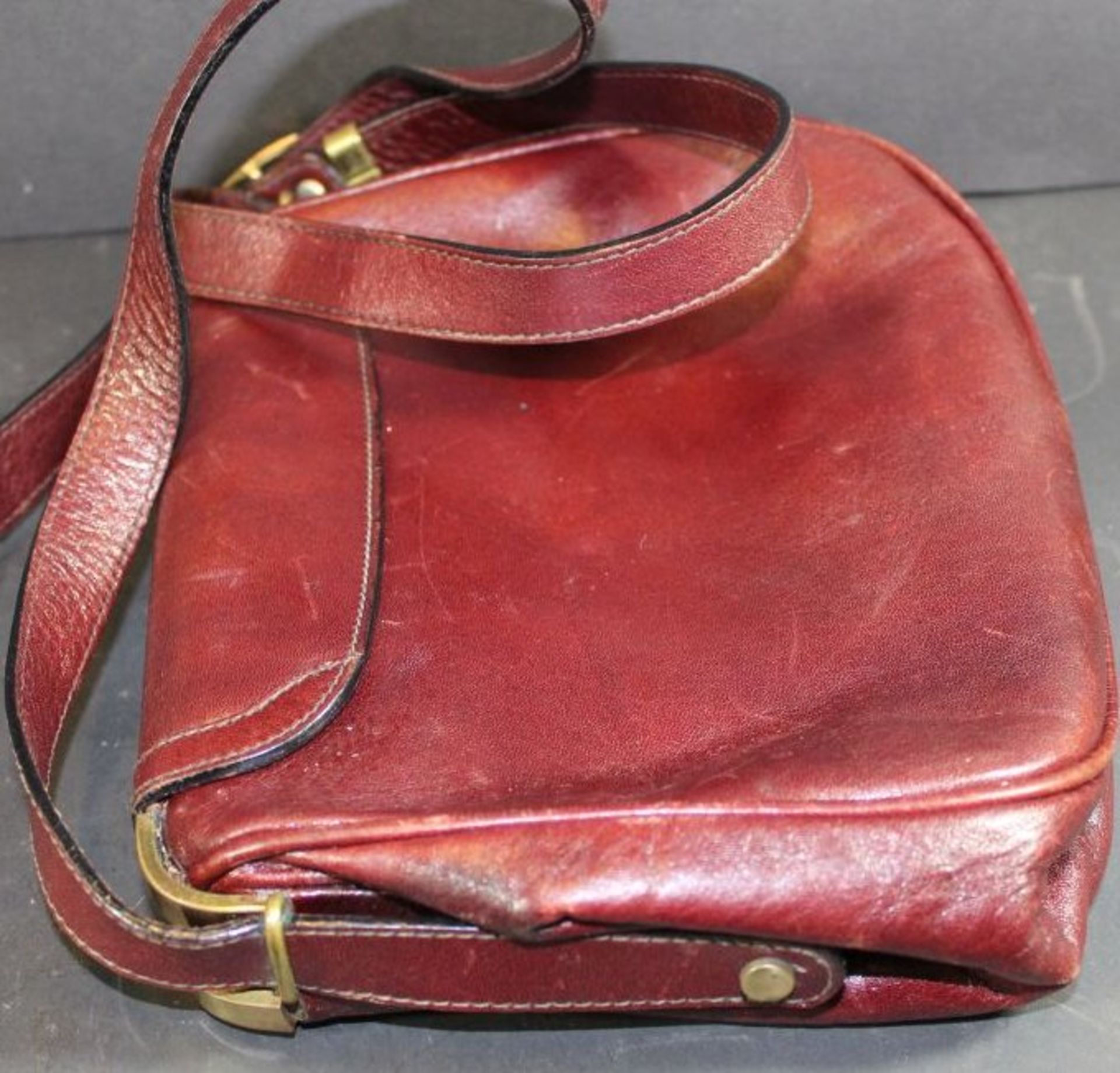 Handtasche "Aigner" Leder, rot, Gebrauchsspuren, 16x20 cm - Bild 2 aus 3