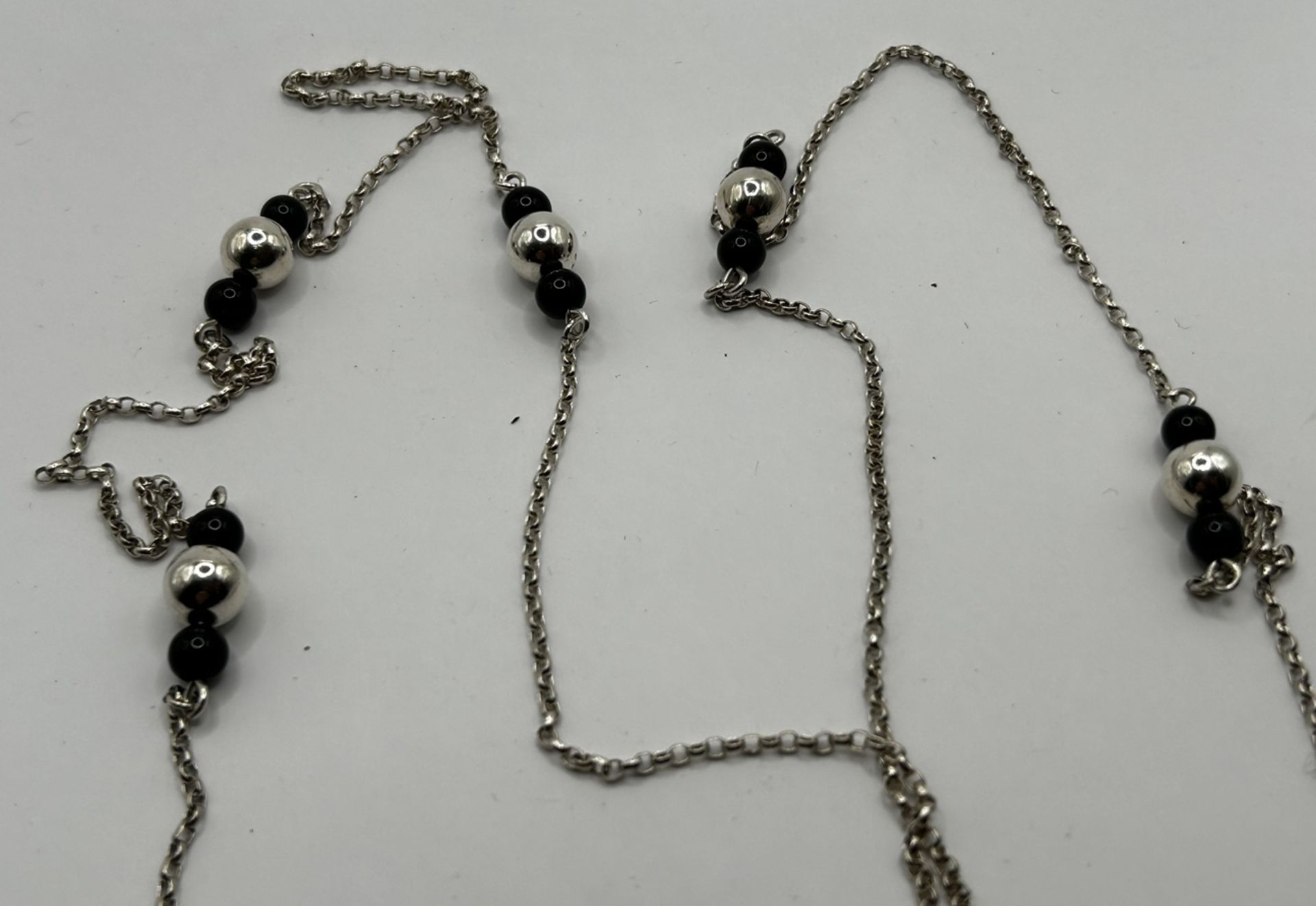 lange Silberkette-835- mit schwarzen und silbernen Kugeln, L-90 cm, 10,9 gr - Bild 2 aus 2