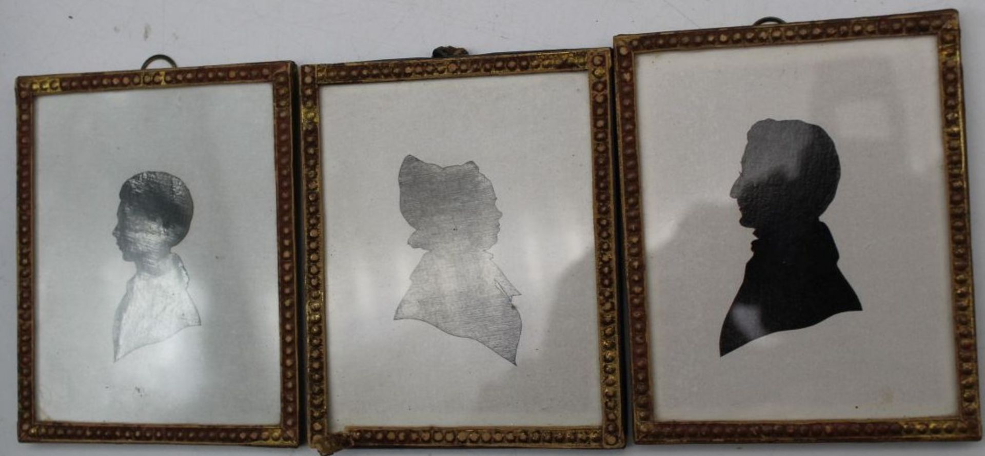 3x kleine Biedermeier-Schattenrisse, Mann, Frau., Sohn, ger/Glas, je 9,5x 8 cm, rückseitig beschri - Image 8 of 8