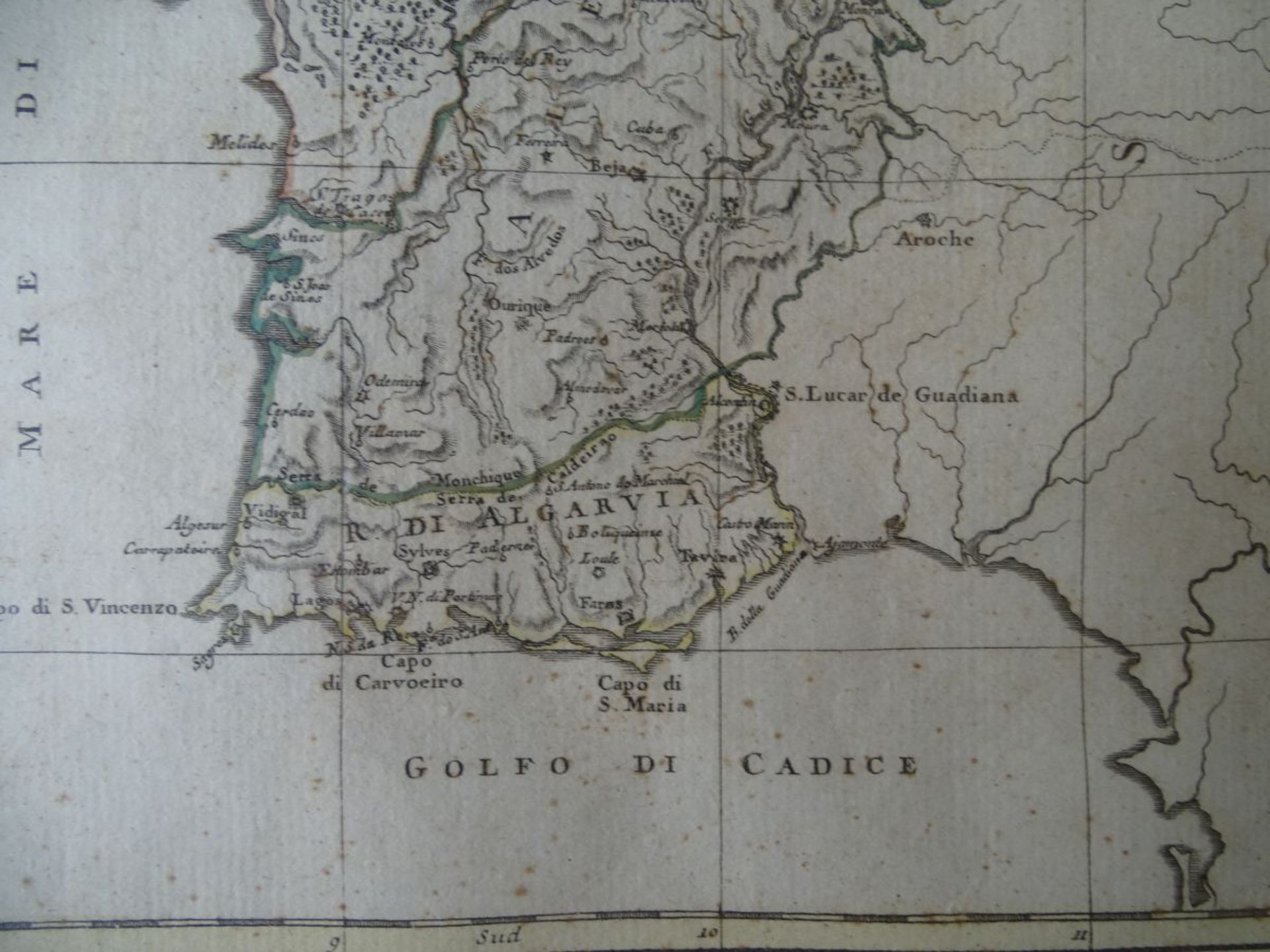 colorierte Landkarter"Portugal", um 1700, ger/Glas, RG 59x45 cm - Image 3 of 4
