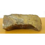 Faustkeil -Mineral-Stein, 15x6 cm