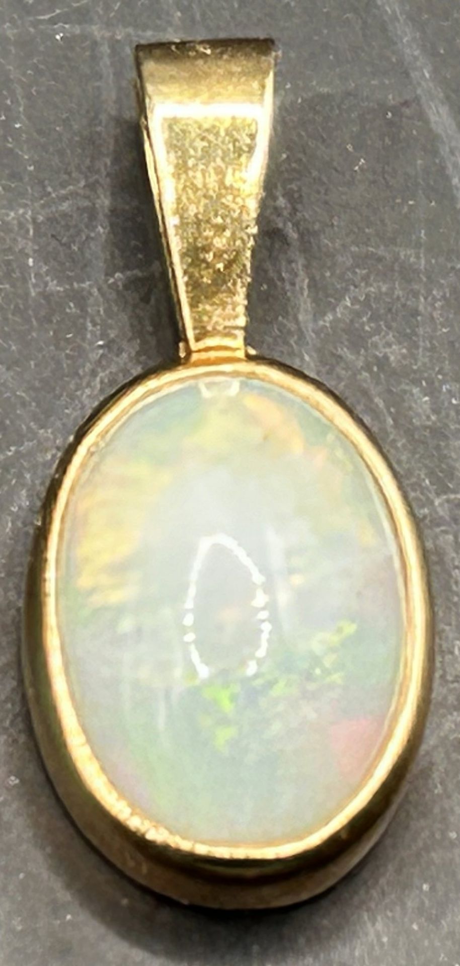 kl. Goldanhänger-585- mit Opal, 1,2 gr., L-1,9 cm