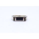 Ring mit Onyx und Markasiten, 925/000, 4,4g., RG 53/54