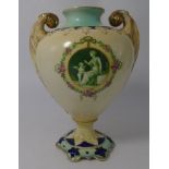 Henkelvase auf Stand "Crown Devon" Stoke-on-Trent, H-20 cm