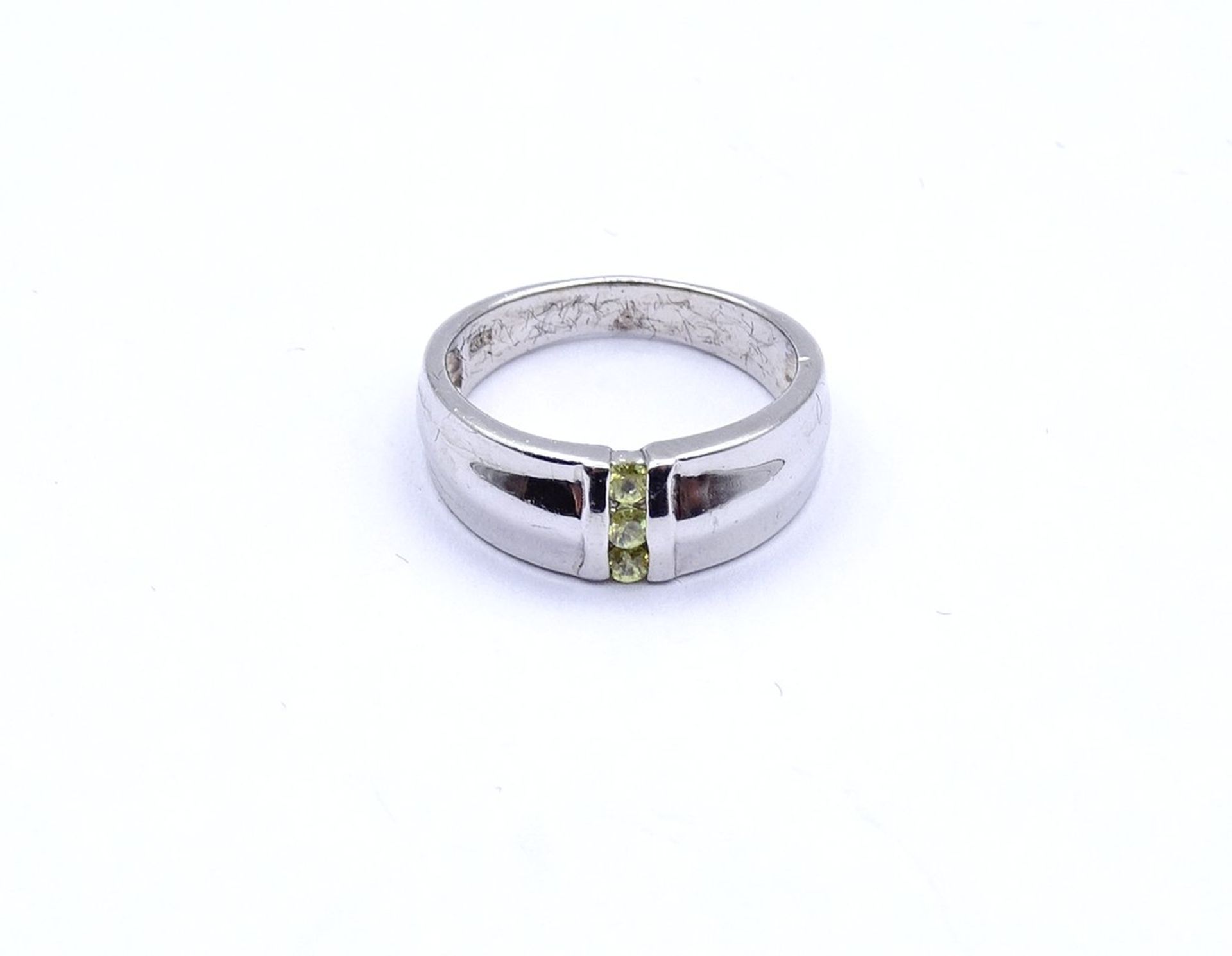 Silberring mit Peridot, Sterlingsilber 925/000, 3,7g., RG 53/54