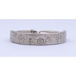 Massives Silber Armband, orientalisch, mehrere Punzierungen, 88g.