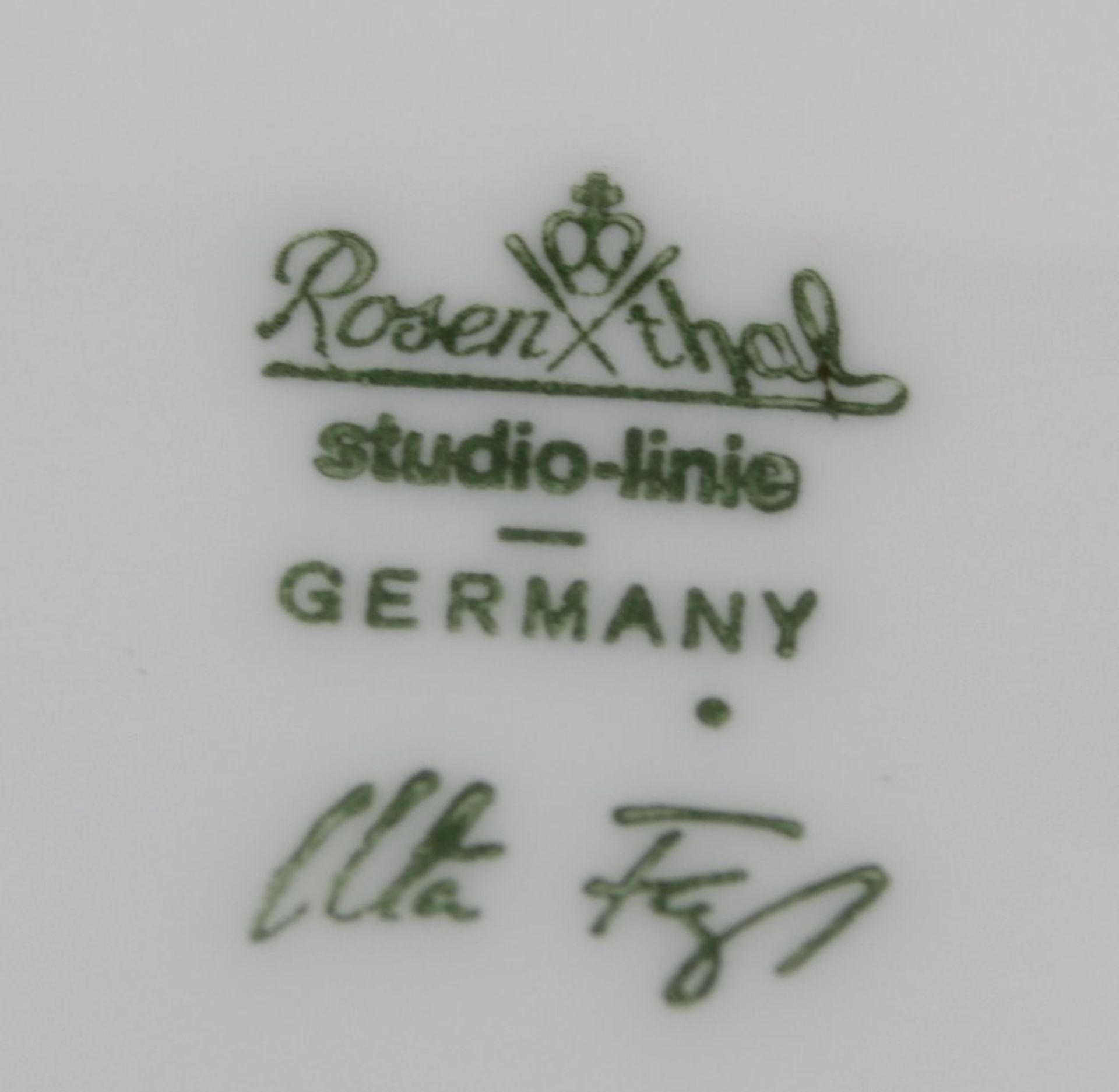 Design-Schale, Rosenthal studio-linie, Weißporzellan, ca. H-5cm, 29 x 18cm. - Image 3 of 3