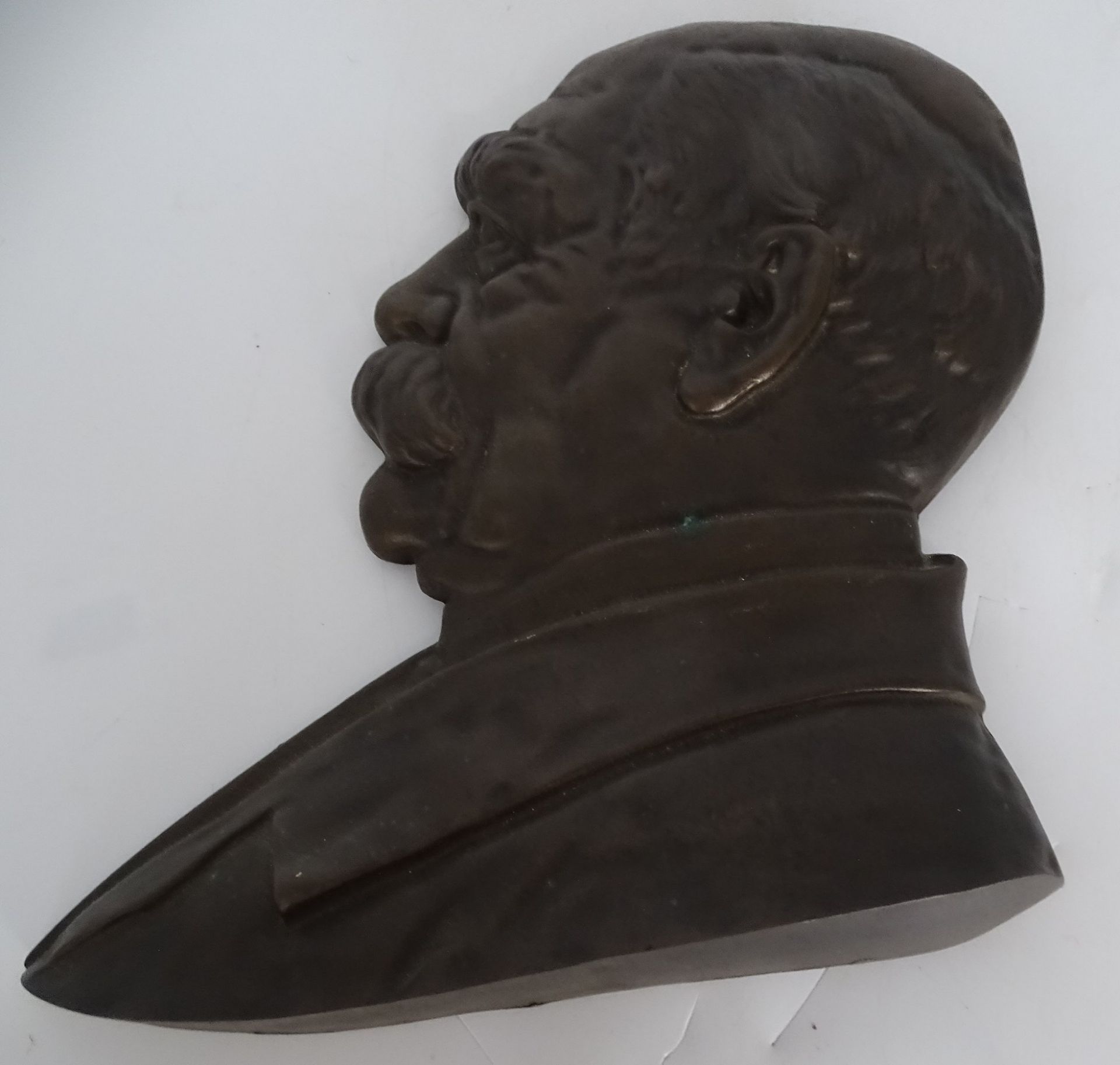 gr. Bronze-Wandrelief "Reichskanzler Bismarck", 28x24 cm