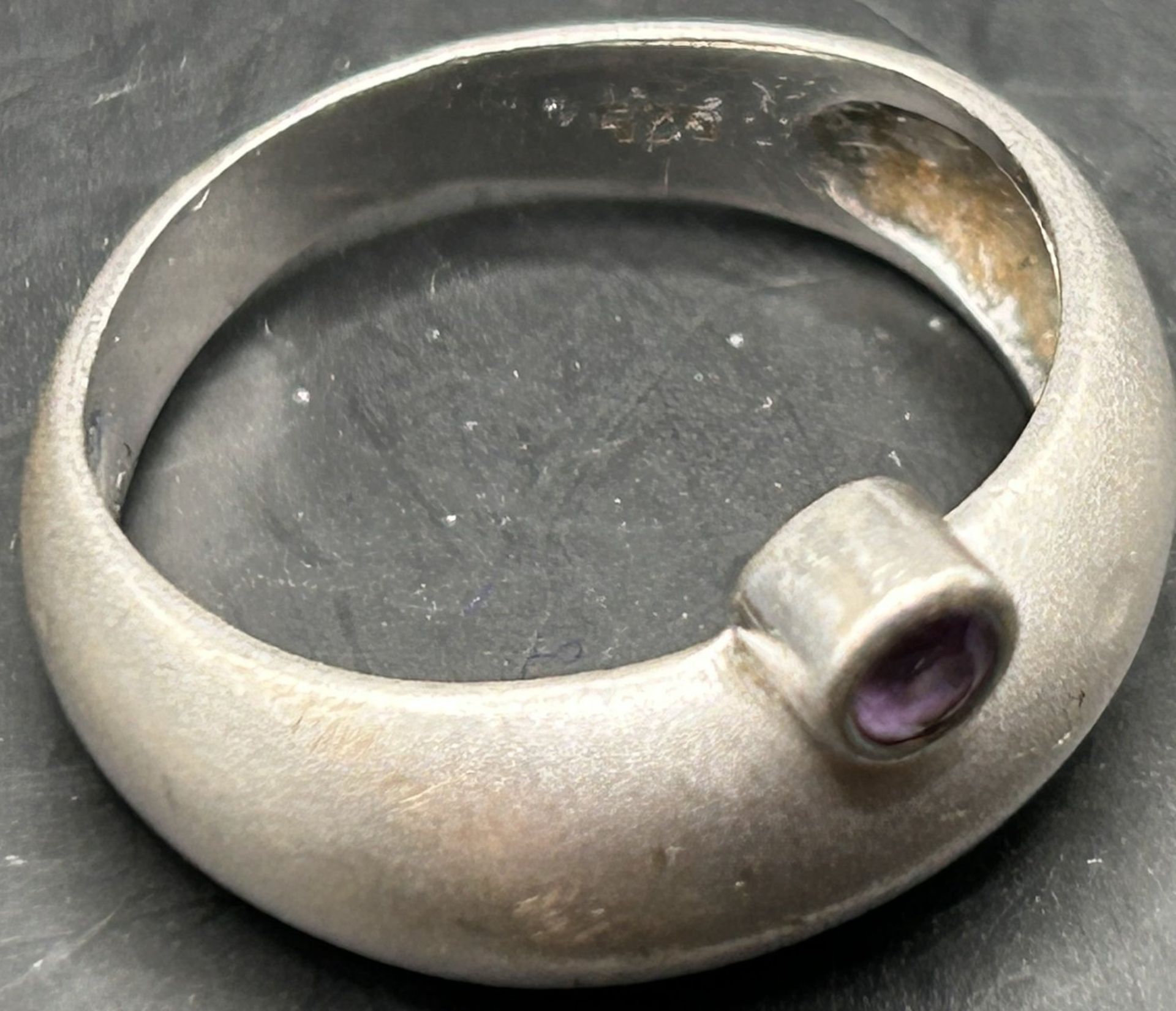 Silberring mit lila Stein, RG 58, 4,2 gr. - Image 3 of 3