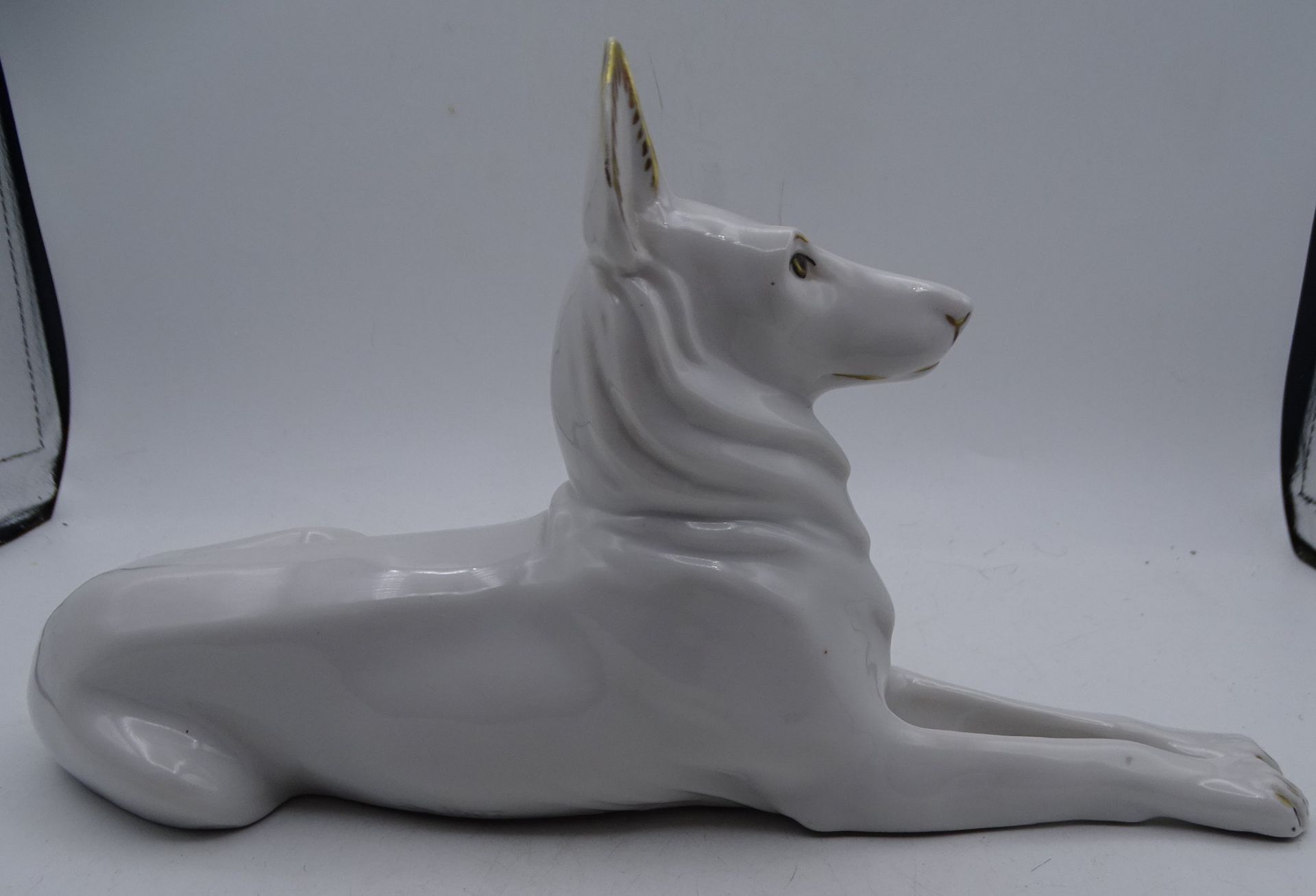 liegender Schäferhund, Kronenmarke, H-13 cm, L-23 cm - Image 3 of 4