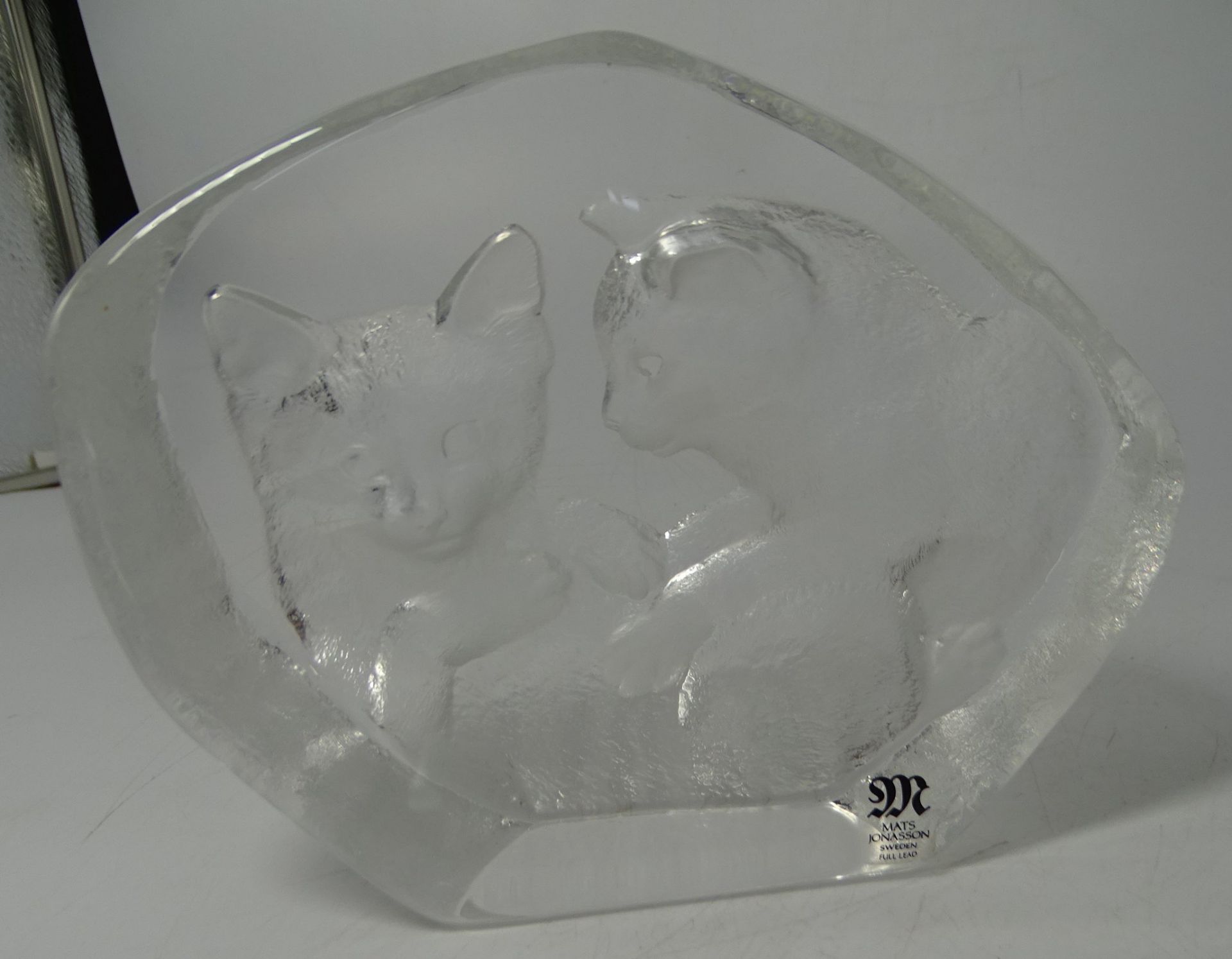 Paperweight "Mats Johansson,Sweden" spielende Katzen, H-12 cm, B-15 cm - Image 2 of 3