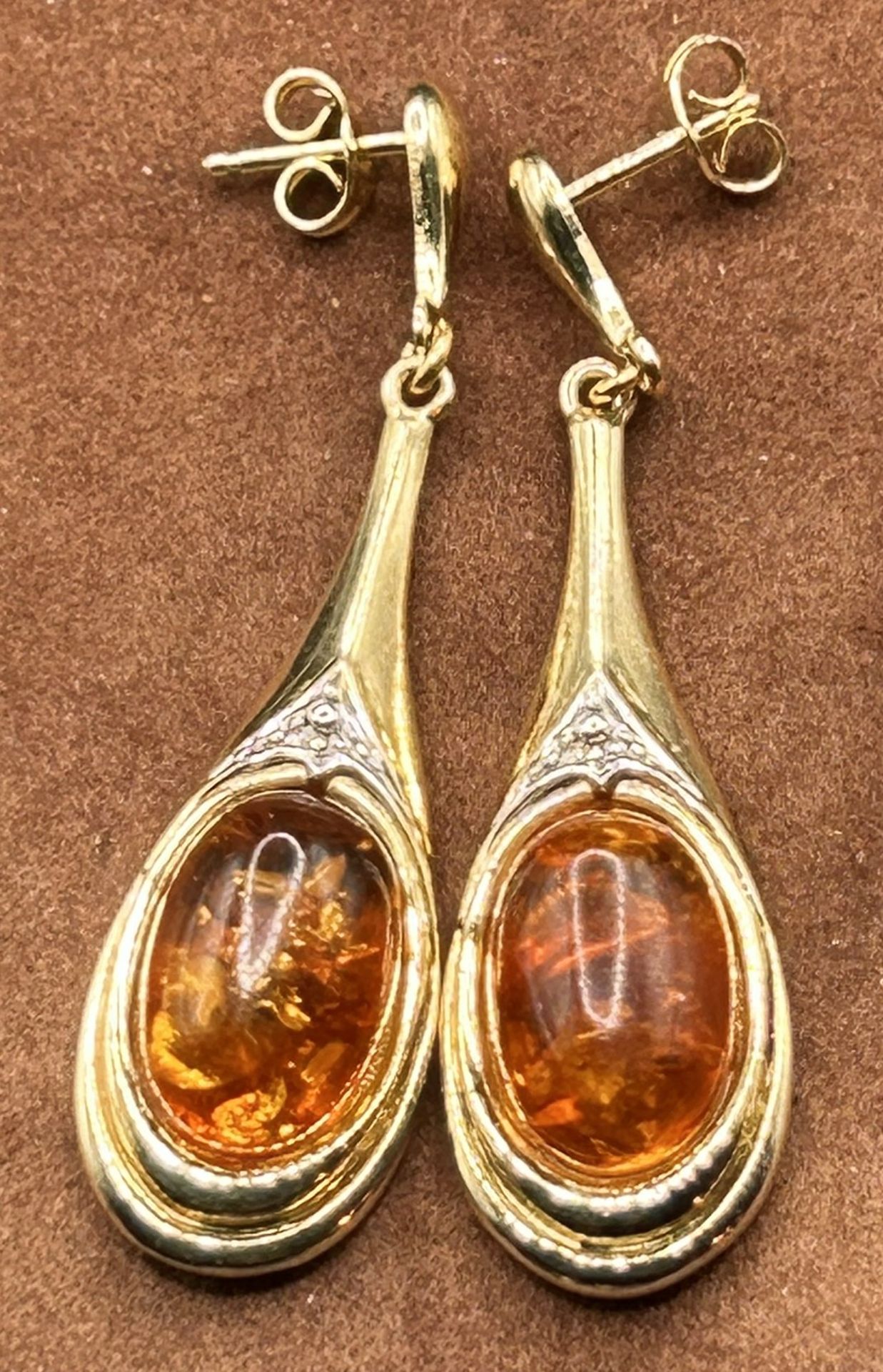 Paar Ohrhänger, Silber vergoldet, Bernstein, zus. 5,7 gr., L-ca. 5 cm