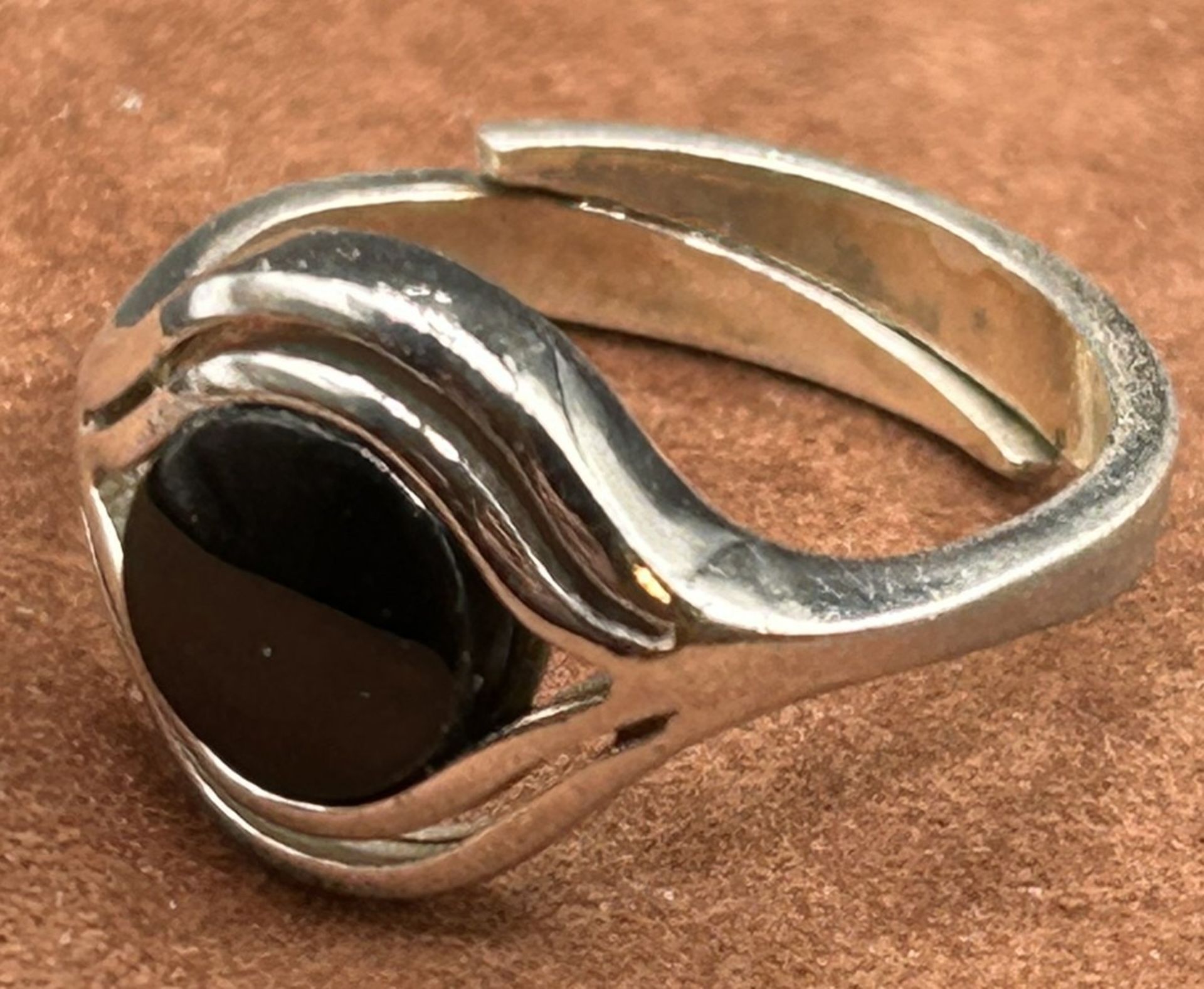 Silberring-925- mit schwarzen Stein, RG 52, 3,3 gr. - Image 2 of 2