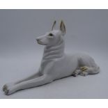 liegender Schäferhund, Kronenmarke, H-13 cm, L-23 cm