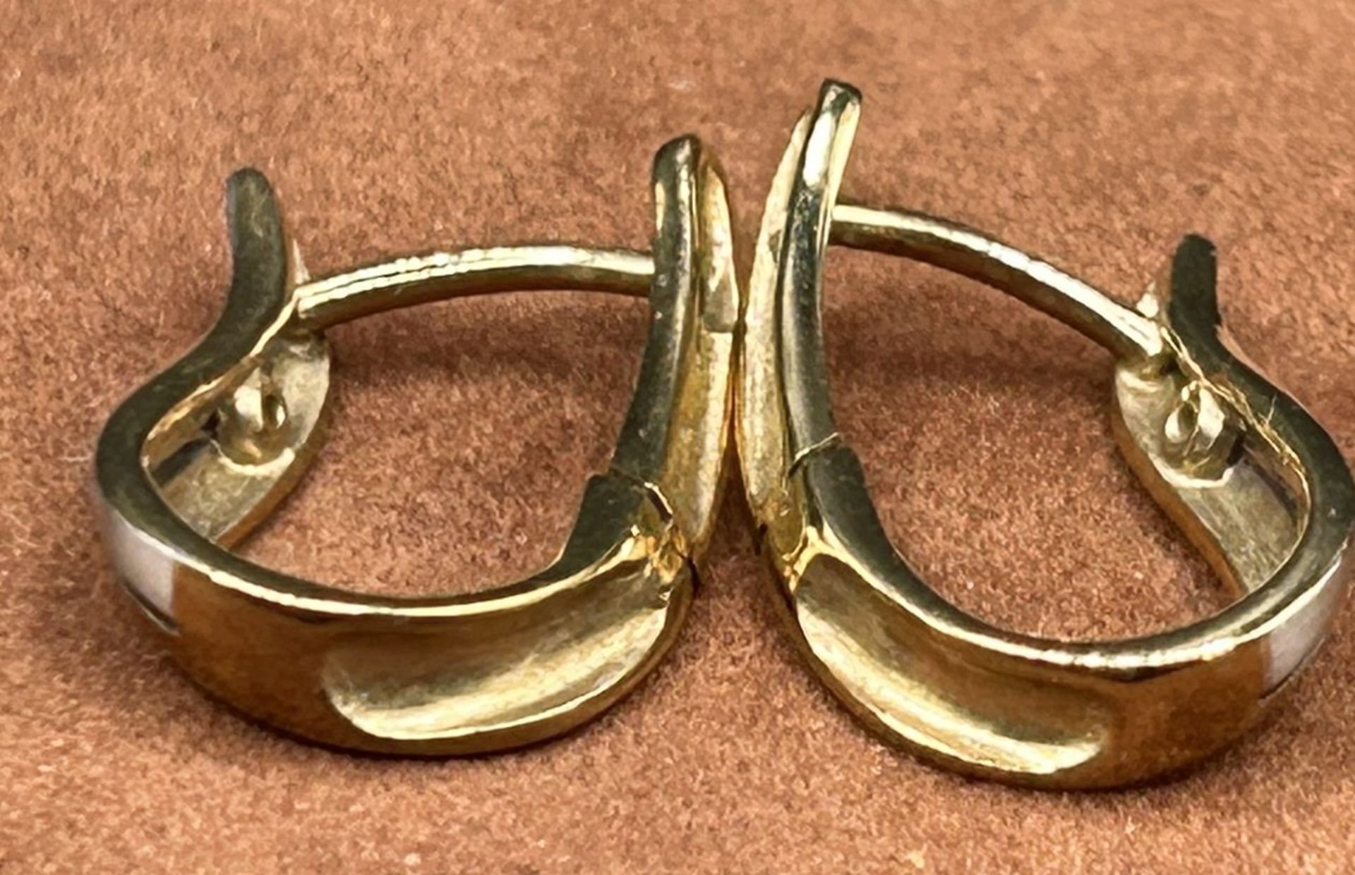 Paar Ohrstecker, Gold-333- seitlich klarer Stein, 2,4 gr.