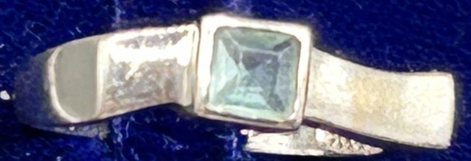 Silberring-925- mit hellblauen Stein, RG 56, 2,5 gr. - Image 2 of 4