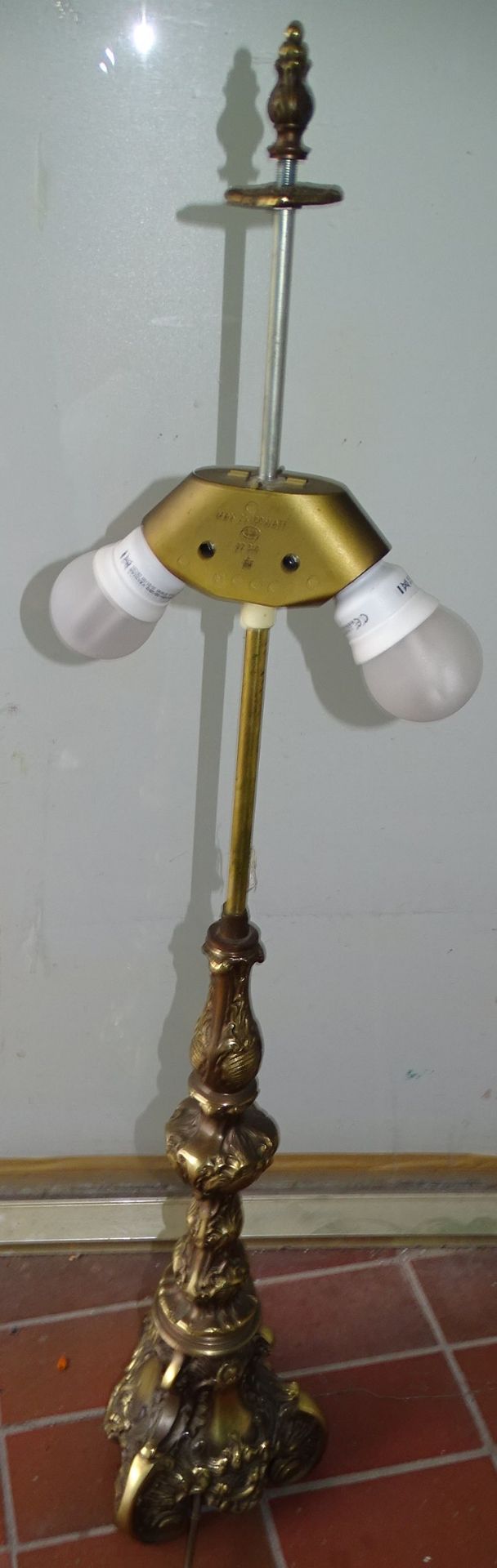 gr. massive Messing Tischlampe, H-ca. 100 cm