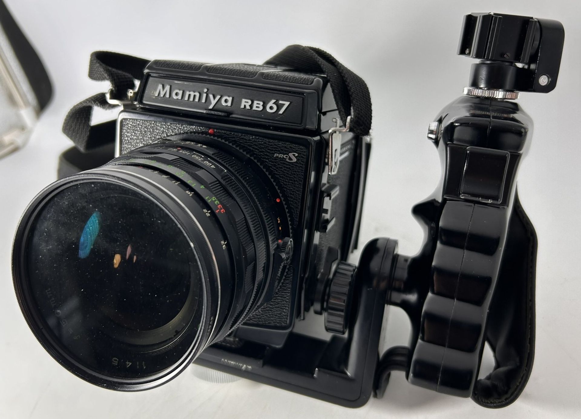 analoge  Profi Kamera "Mamya RB 67 S pro" in Alukoffer,3 Objektive , Wechsel-Filmbehälter und viel  - Bild 3 aus 17