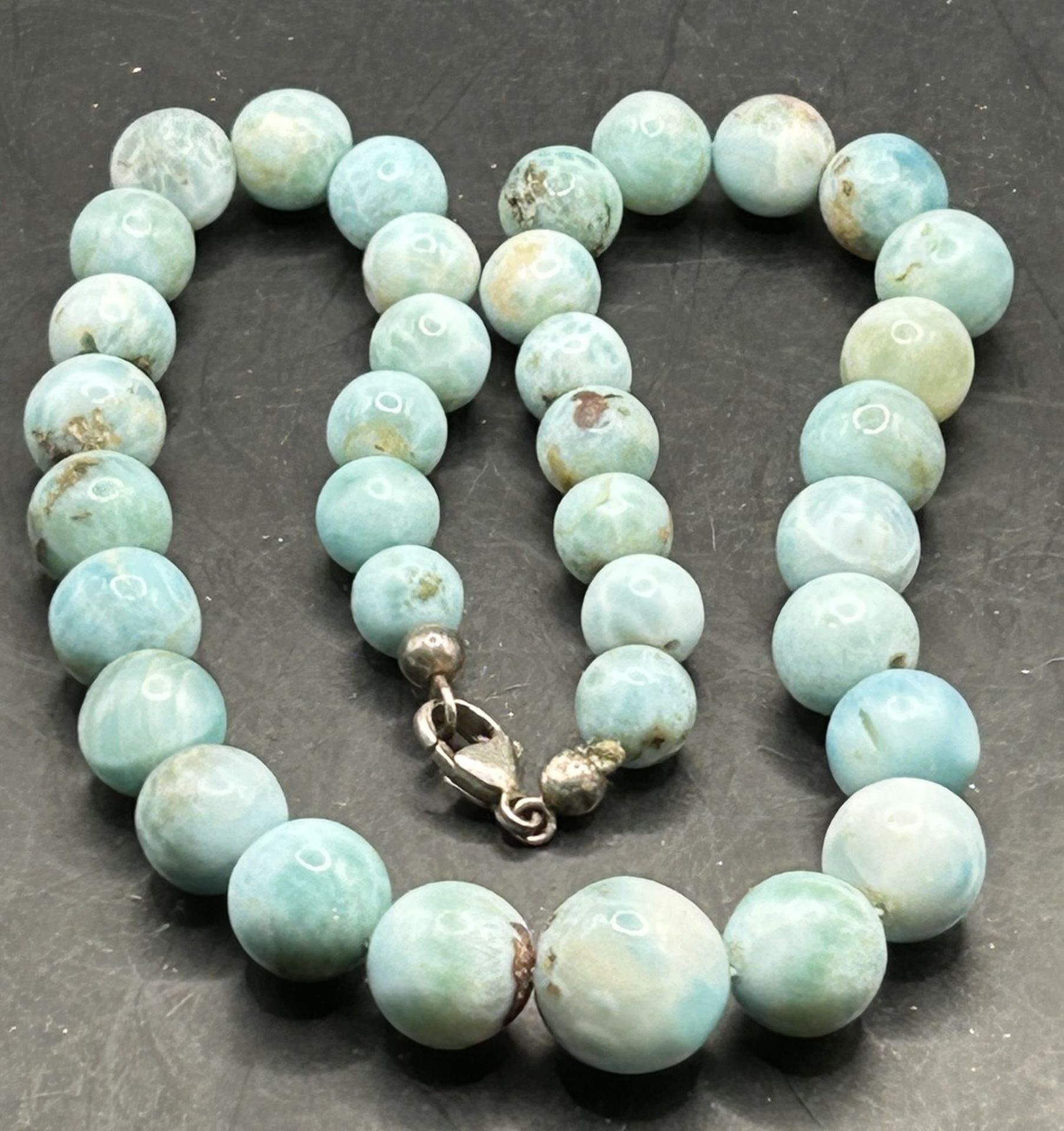 Halskette, natürlicher blauer Larimar,verlaufend, L-40 cm, 60,8 gr