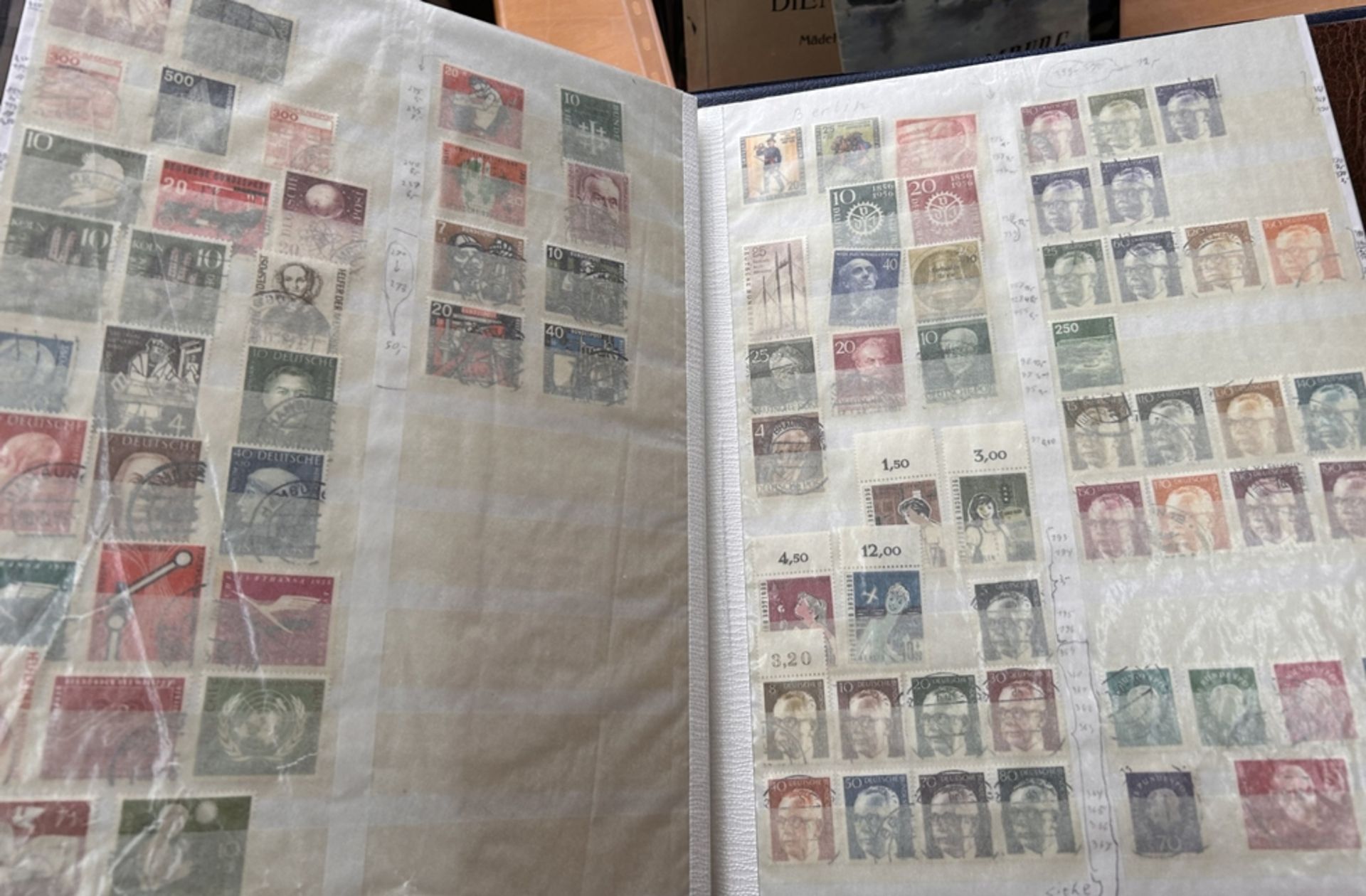 Braunes "Safe" Briefmarkenalbum, gut gefüllt, nicht so voll, aber tw. bessere Werte, Deutsche Kolon - Bild 9 aus 10