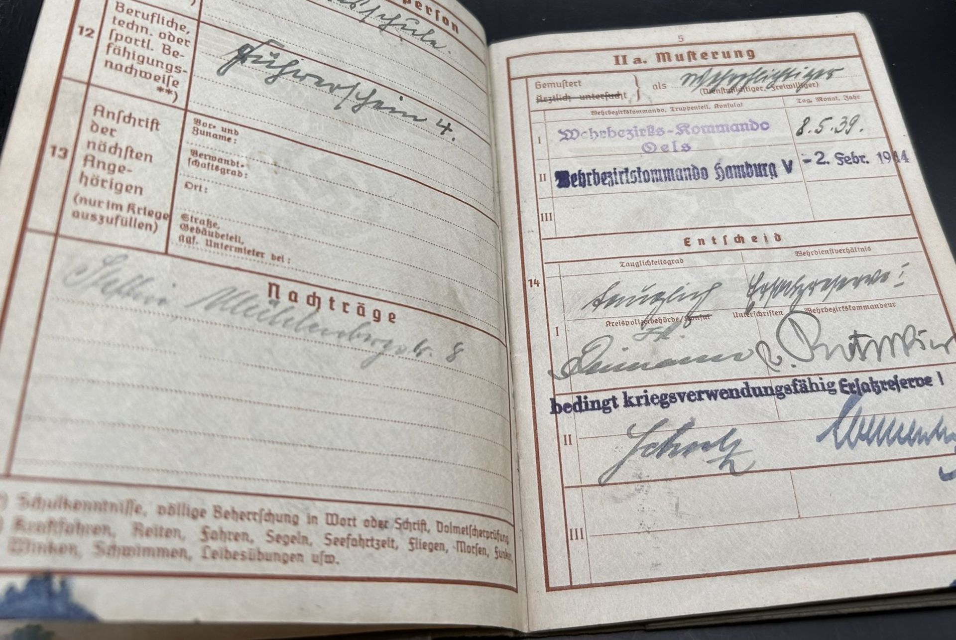 Wehrpass von 1939 mit Wehrpass-Notiz, Altersspuren - Bild 4 aus 5