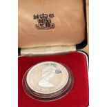 25  Pence-Elizabeth II 6. February  1977, Tristan da Cunha, boxed in OVP, Silber-925-, 28.8 gr