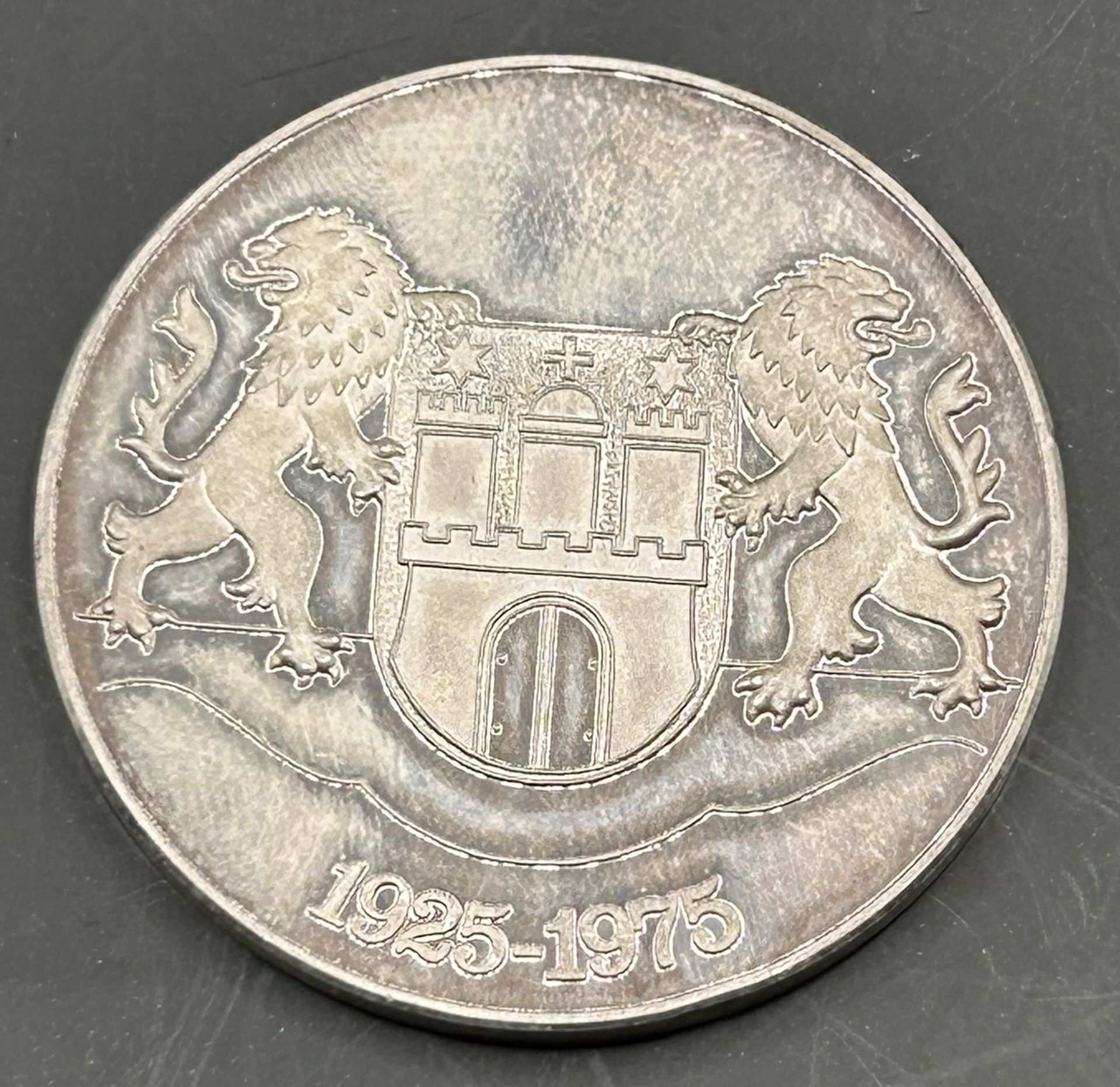 Silbermedaille der Volksfürsorge Deutsche Sachversicherung AG, 1975, D-3,5 cm, 20 gr - Image 2 of 2