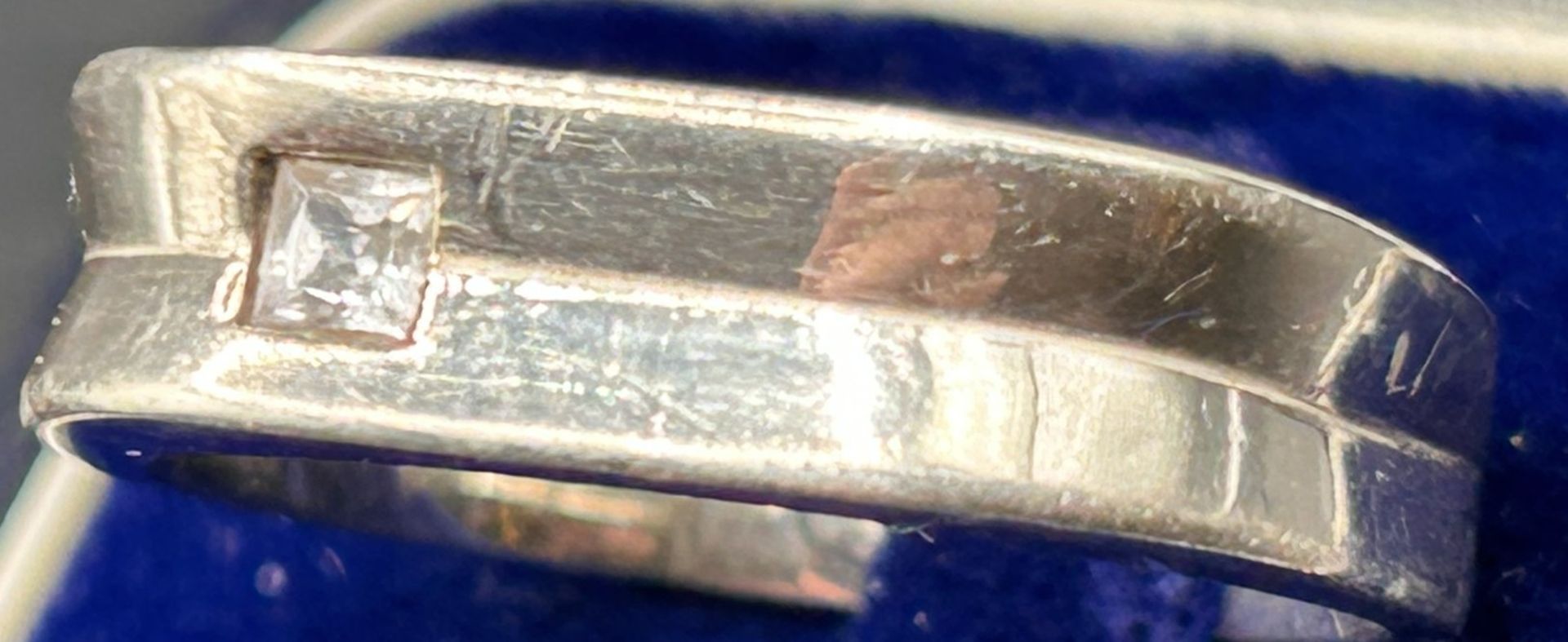 Herren-Silberring -925- mit klaren Stein, RG 70, 9,9 gr. - Image 2 of 3
