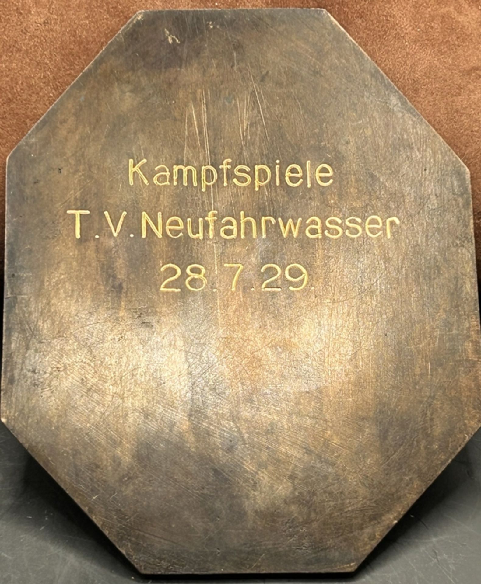 gr. Bronzeplakette "Freistadt Danzig" 1929, Kampfspiele3 T.V. Neufahrwasser 28.7.29, ca. 11x9 cm - Image 5 of 5