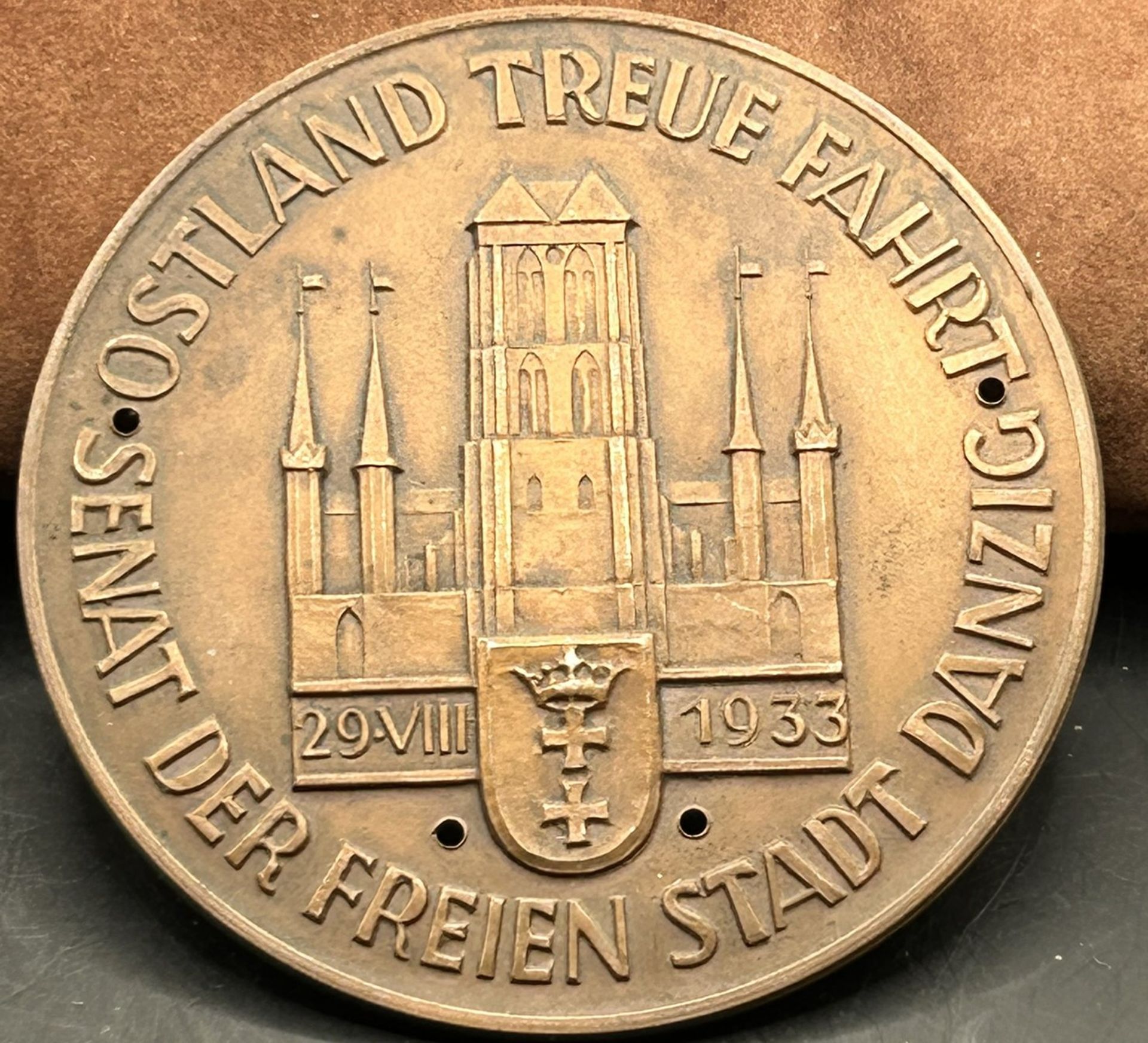 runde Bronzeplakette "Ostland Treue Fahrt 29.VIII. 1933" Senat der Freien Stadt Danzig, D-9 cm, seh