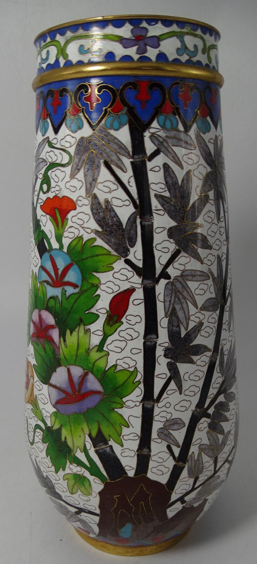 gr. Cloisonne-Vase, China, H-26 cm