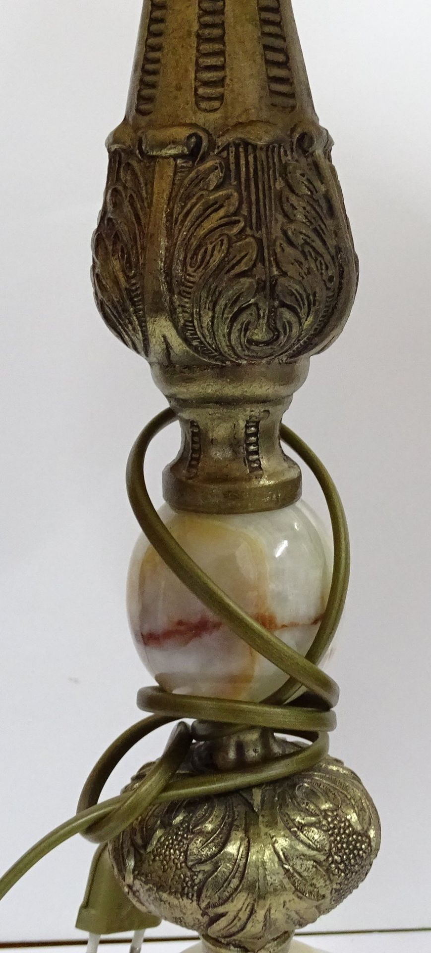 gr. Tischlampe, Messingstand mit Onyx,  guter Zustand - Bild 4 aus 5