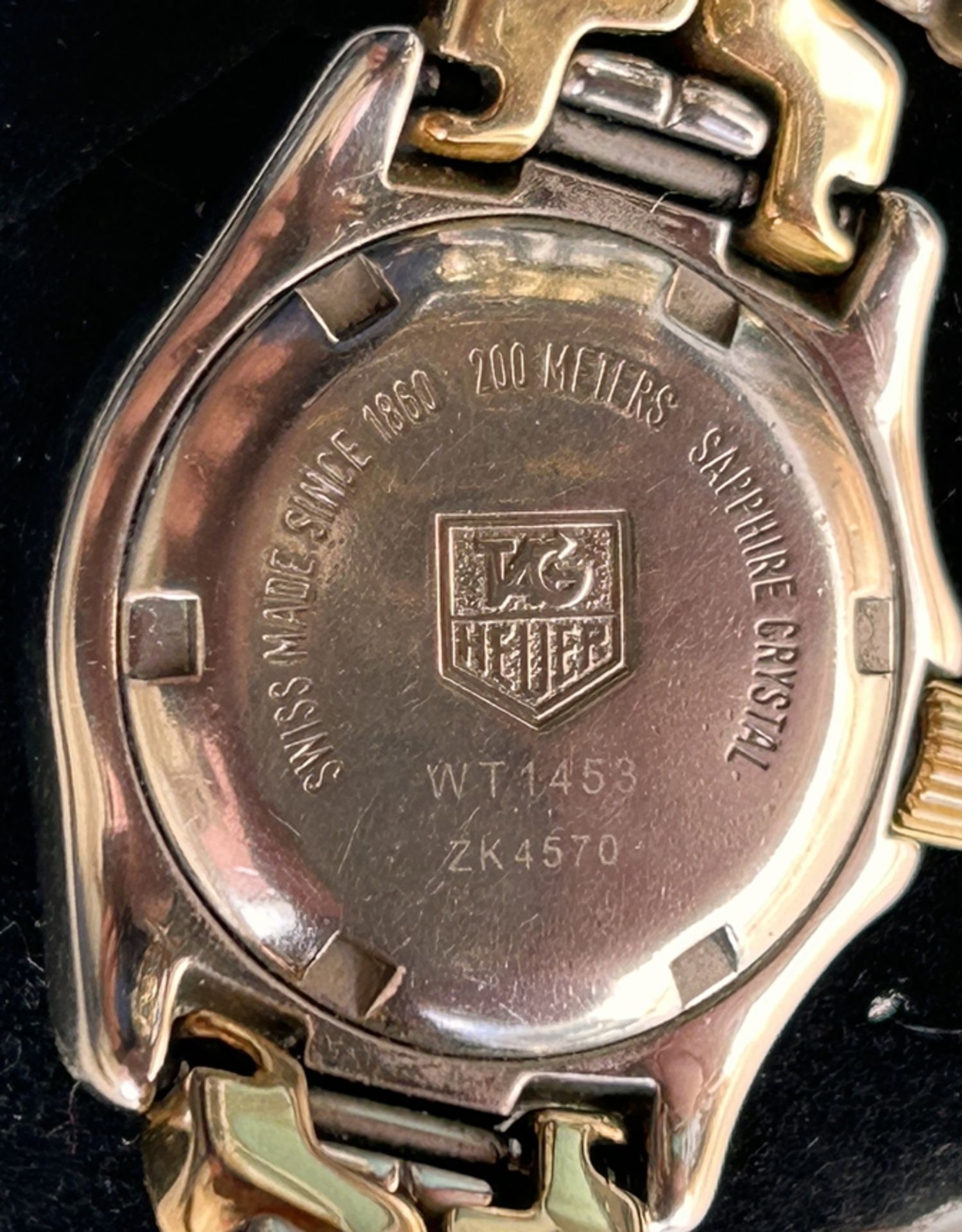 Damen-Armbanduhr "Tag-Heuer" professional, Quartzwerk läuft, gut erhalten, Saphirglas, orig. Band-s - Bild 4 aus 6