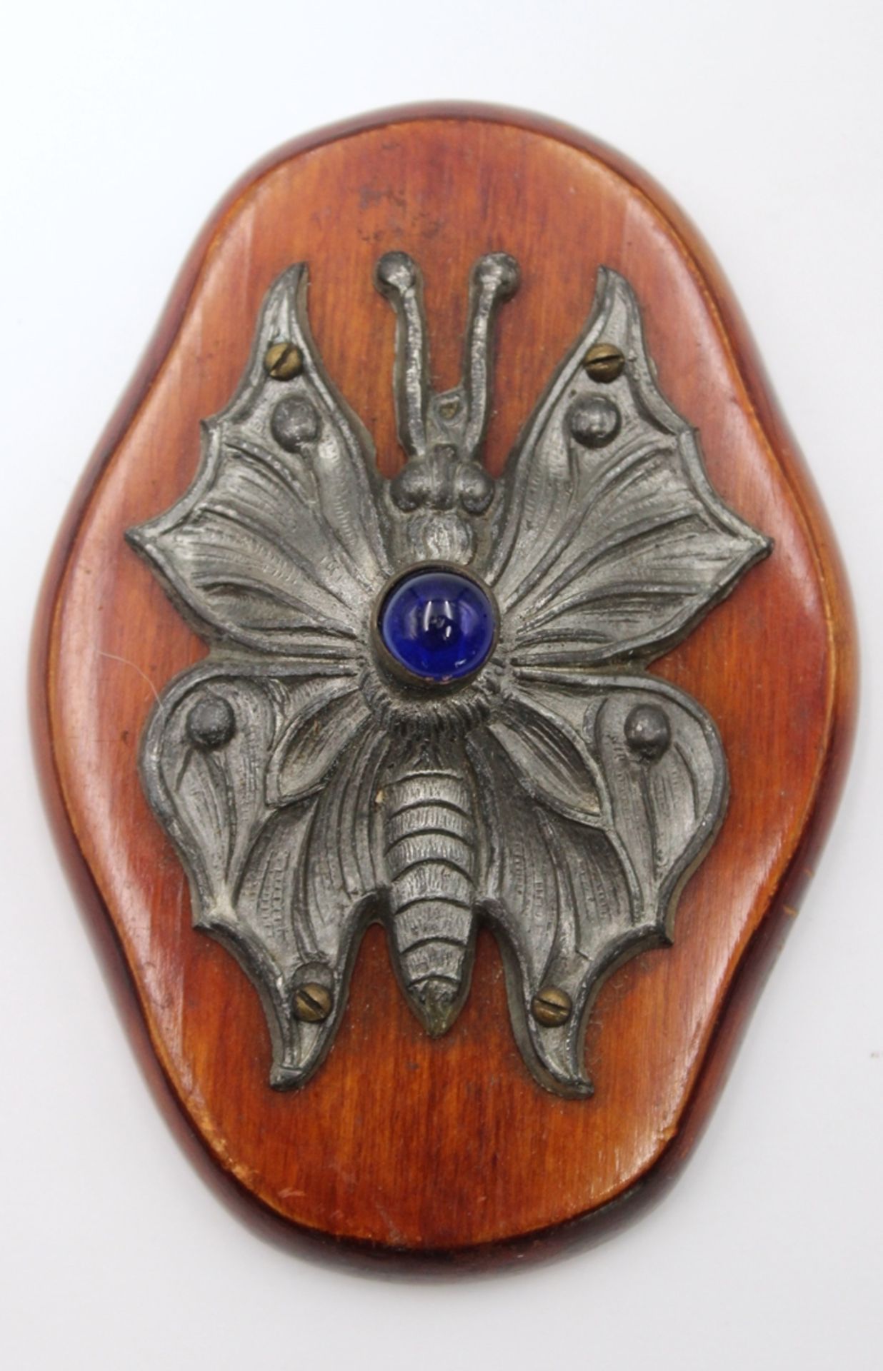 Klingelknopf, Schmetterling, im Jugendstil, wohl Messing versilbert auf Holz, ca. 10 x 7cm.