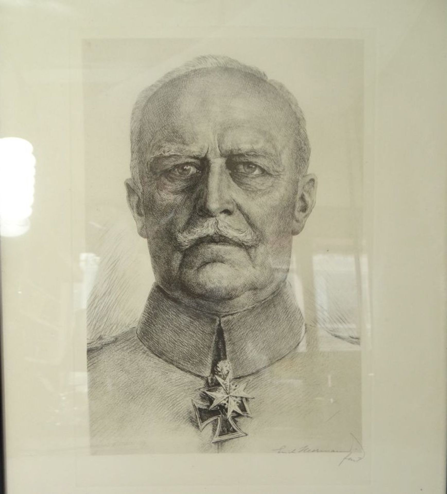 Erich HEERMANN (1880-1947), Portrait General Luddendorff, orig. Radierung, verso Widmung von 1939, - Image 2 of 6