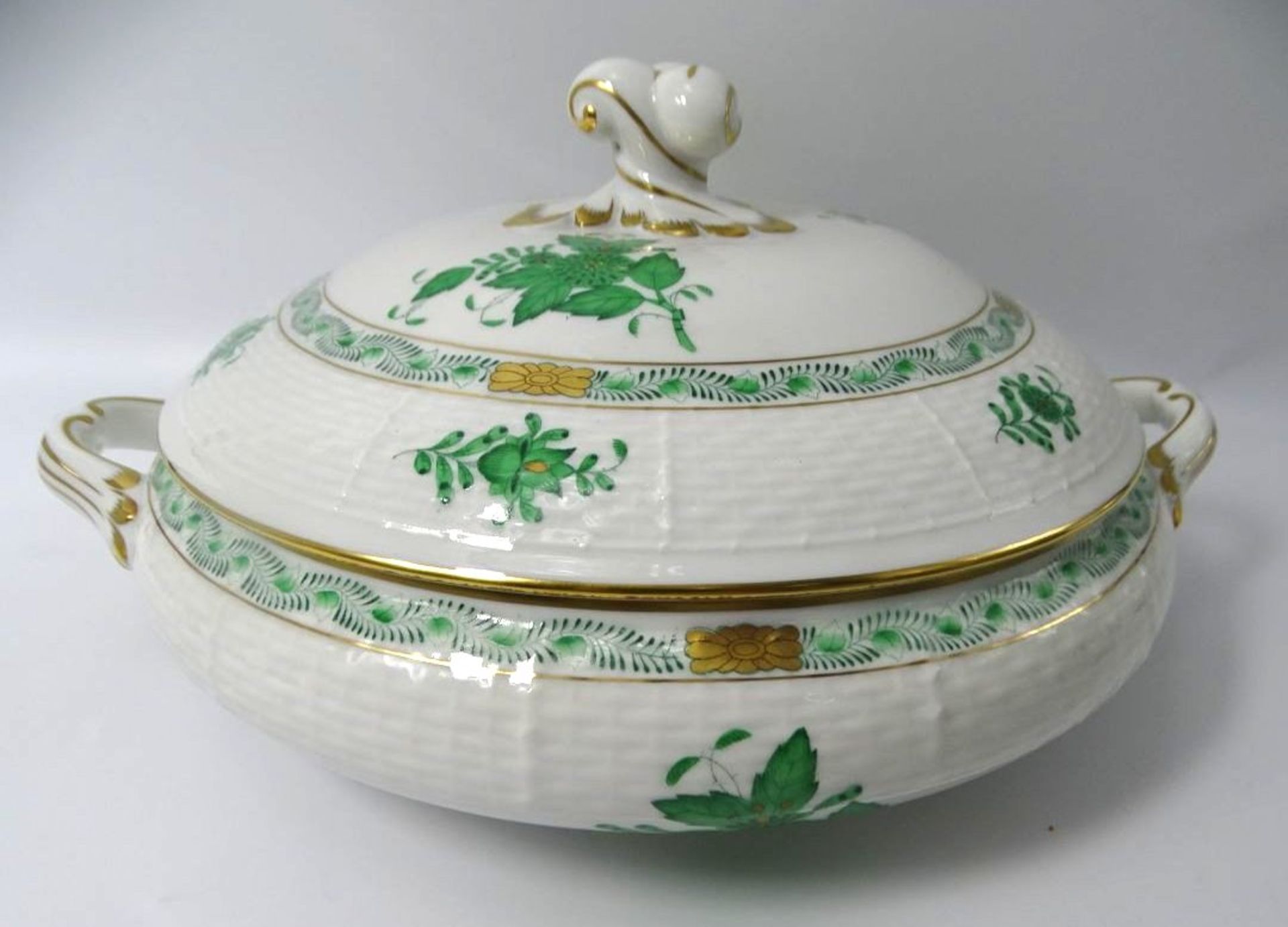 Deckelterrine "Herend" Apponyi grün, H-14 cm, B- mit Griffen  30 cm,