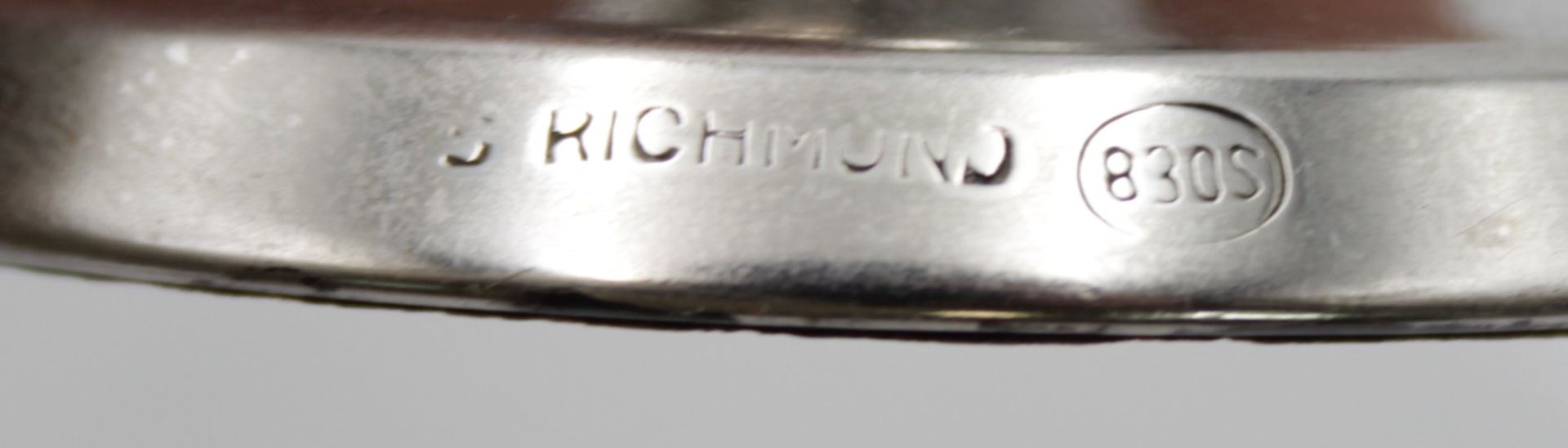 kl. Leuchter, 830er Silber, Richmond, gefüllter Stand, zus. 73gr., H-4,5cm. - Bild 3 aus 4