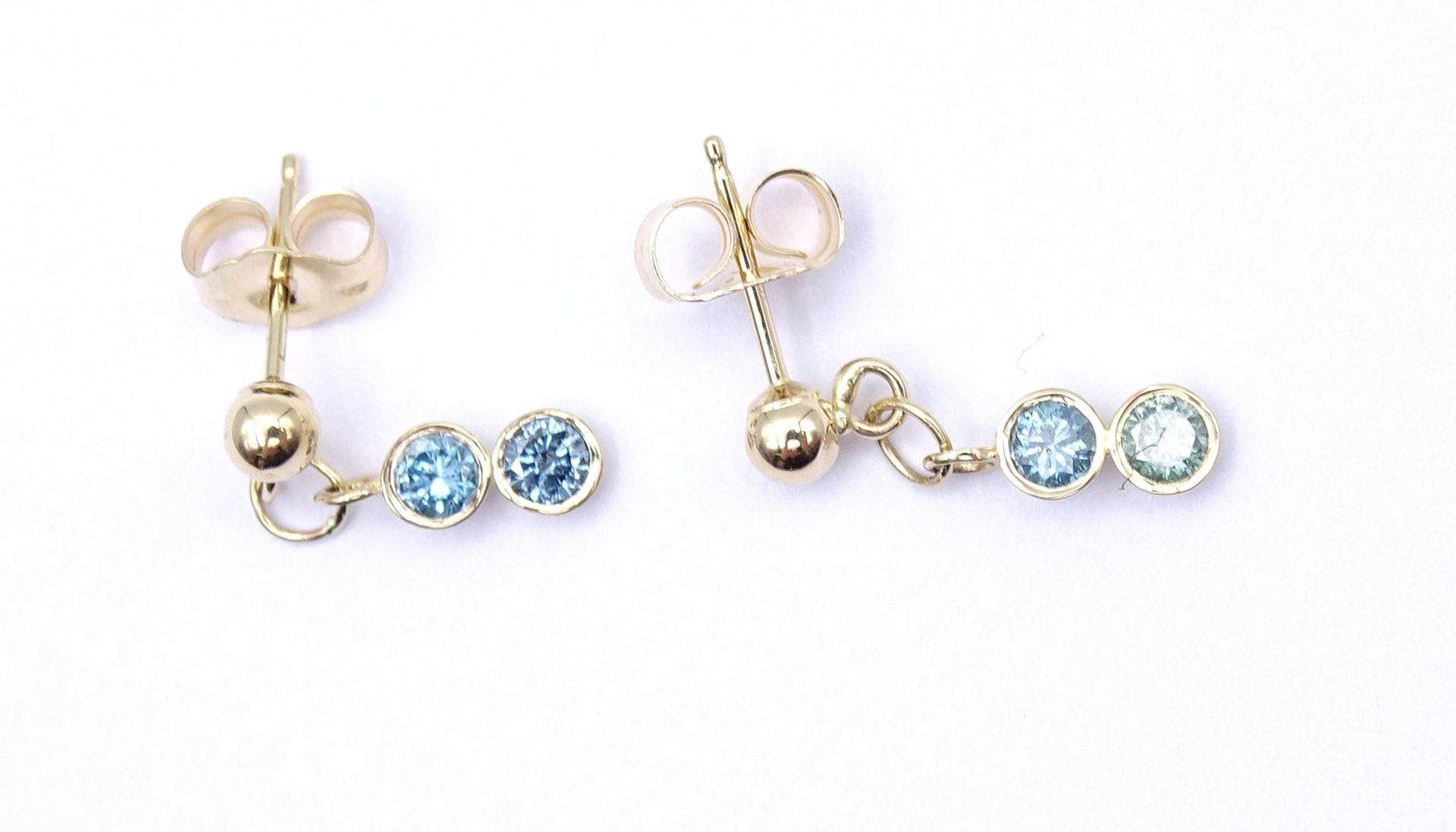 Paar Gold Ohrstecker / Hänger ,14K mit blauen Diamanten zus. 0,28ct. L. 1,6cm, zus. 0,67g., ein Dia - Bild 2 aus 4