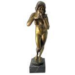 Victor Heinrich SEIFERT (1870-1953)  "Die Trinkende", grosse Bronze auf Marmorsockel, H- ca. 70 cm,