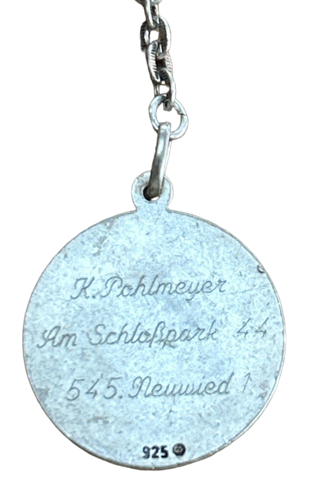 Schlüsselanhänger mit Hl. Christopherus, Silber-925-, verso Personendaten, 2,6 gr. - Bild 2 aus 2
