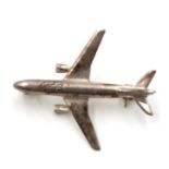 Brosche in Form eine Flugzeuges, 835er Silber, MBB, 3 x 2,5cm, 3,6gr.